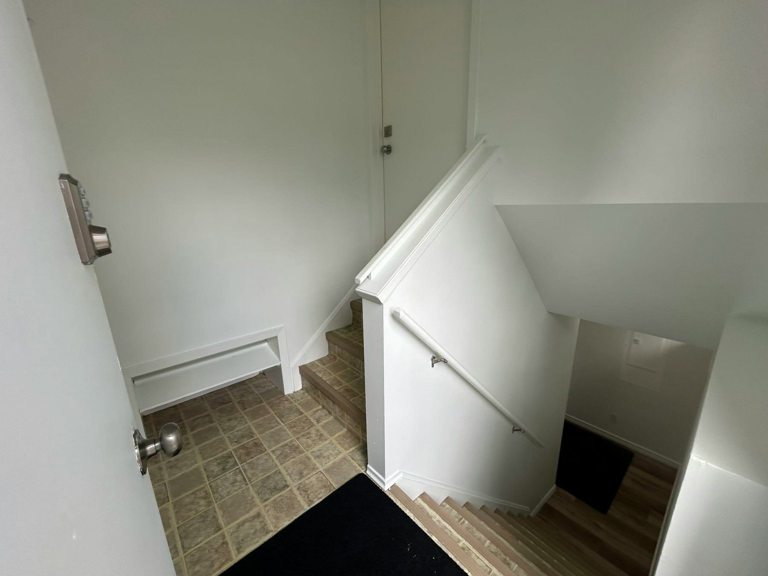 Bsmt-11811 47 Street Northwest, Edmonton, AB, T5W 2W7 - 2