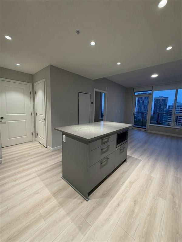 1103-5938 Olive Avenue, Burnaby, BC, V5H 0M6 - 6