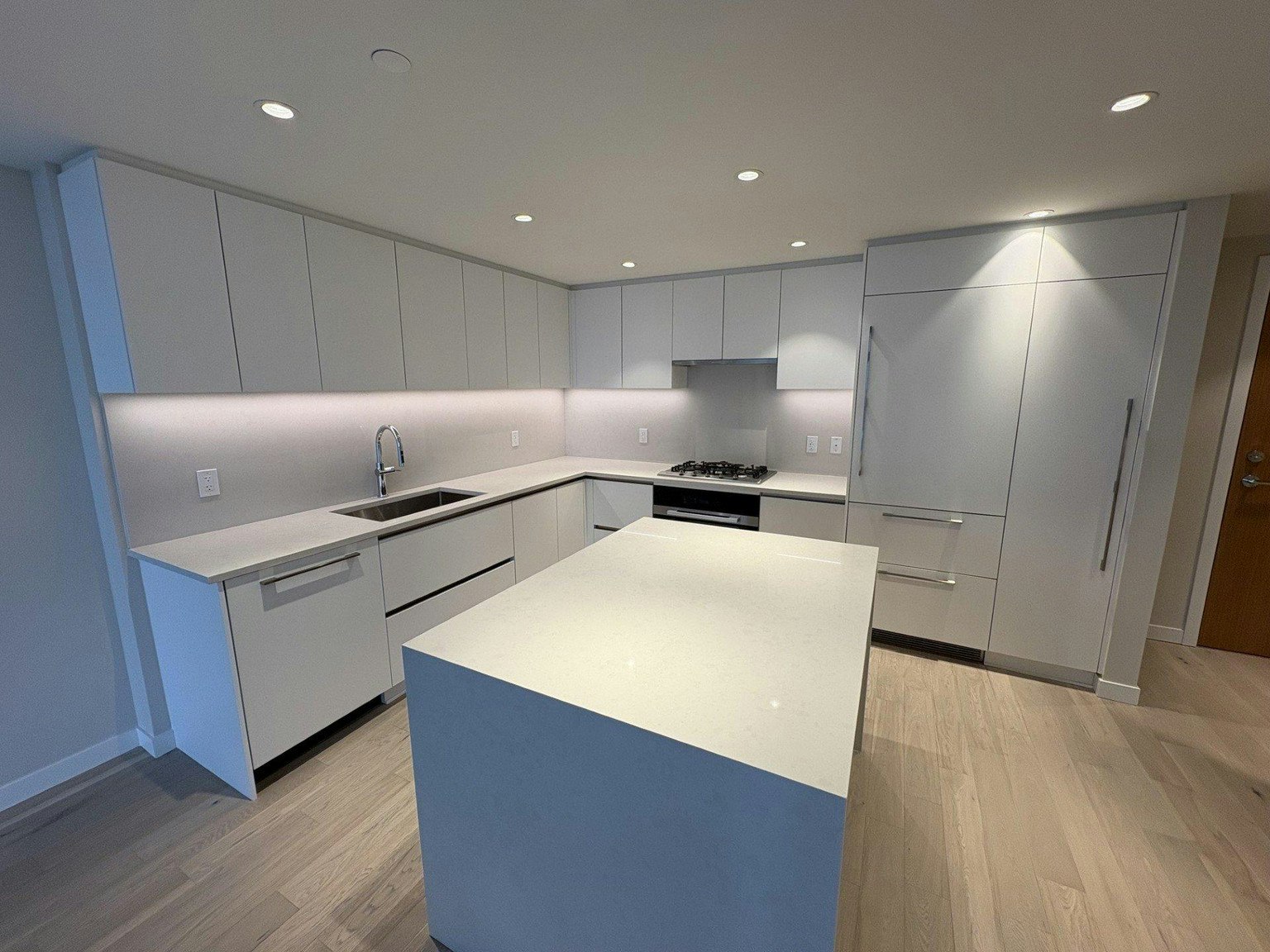 1604-485 West 42nd Avenue, Vancouver, BC, V5Y 0R6 - 2