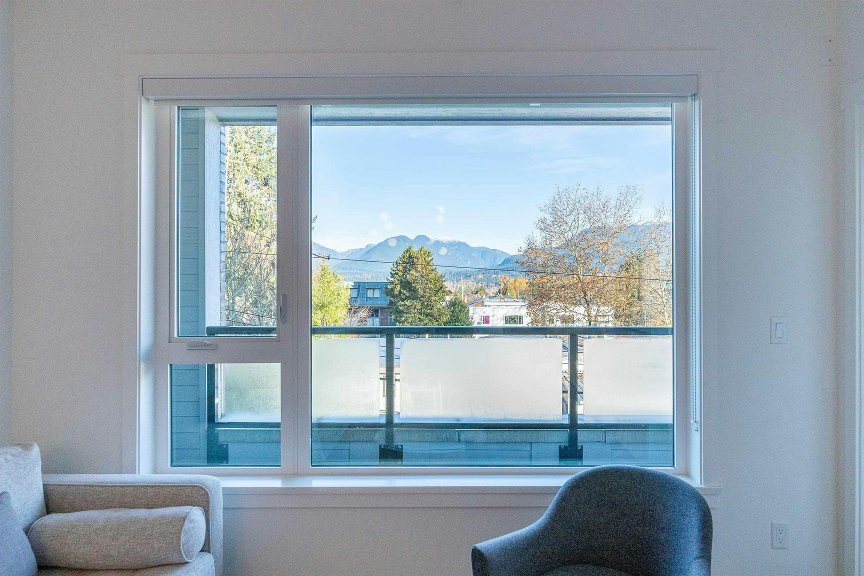 4477 Hastings Street, Burnaby, BC, V5C 0L6 - 16
