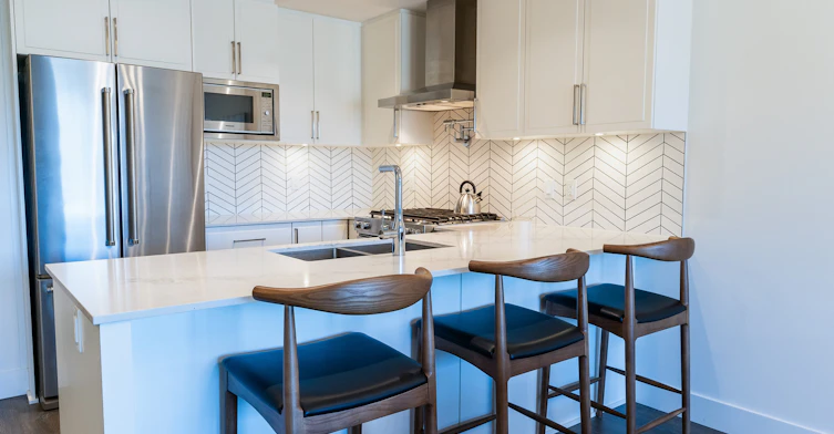 4477 Hastings Street, Burnaby, BC, V5C 0L6 - 7