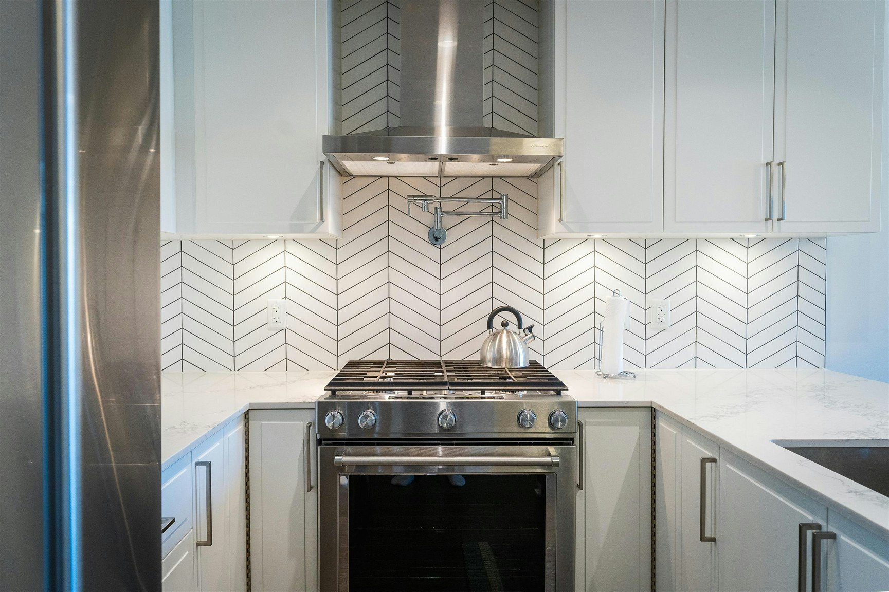 4477 Hastings Street, Burnaby, BC, V5C 0L6 - 4