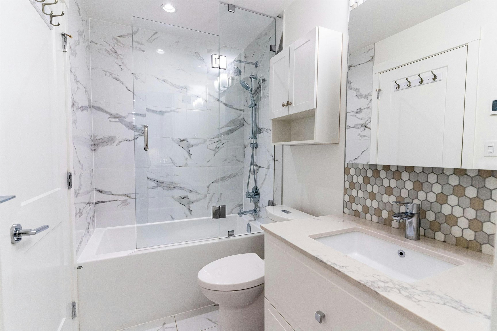 4477 Hastings Street, Burnaby, BC, V5C 0L6 - 22