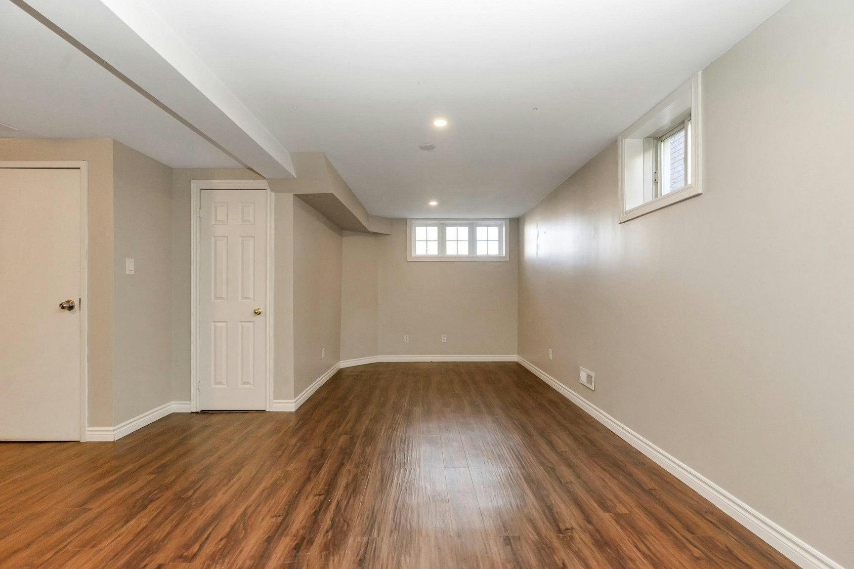 LL-22 Brown Wood Drive, Barrie, ON, L4M 6N4 - 5