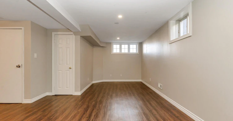 LL-22 Brown Wood Drive, Barrie, ON, L4M 6N4 - 5