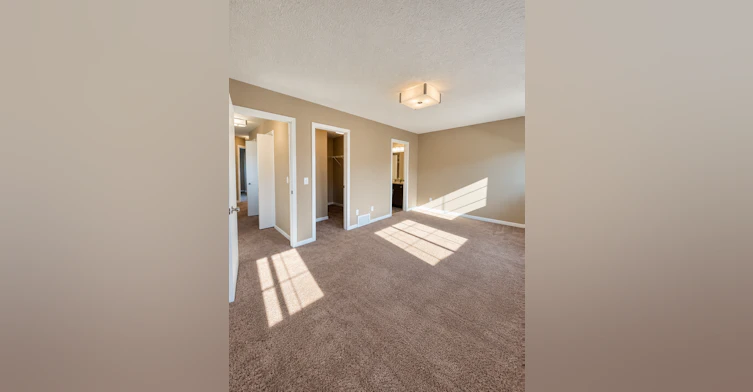 16428 12 Avenue Southwest, Edmonton, AB, T6W 1A4 - 18