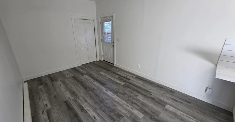 1409 Ethel Street, Kelowna, BC, V1Y 2X5 - 5