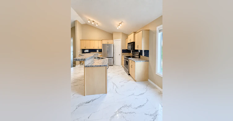 1328 80 Street Southwest, Edmonton, AB, T6X 1H4 - 13
