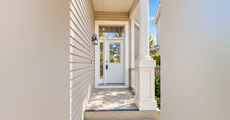 1328 80 Street Southwest, Edmonton, AB, T6X 1H4 - 2