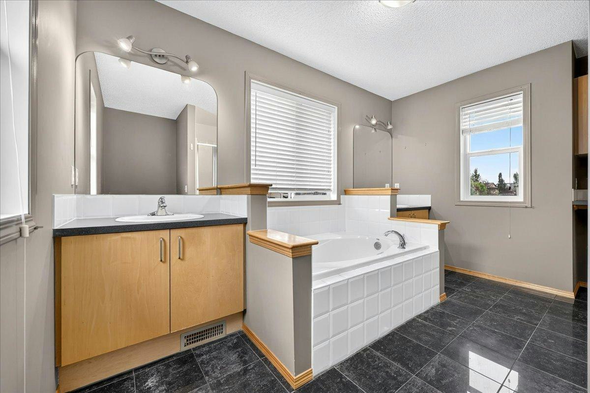 177 Royal Birch Terrace Nw, Calgary, AB, T3G 5P2 - 30