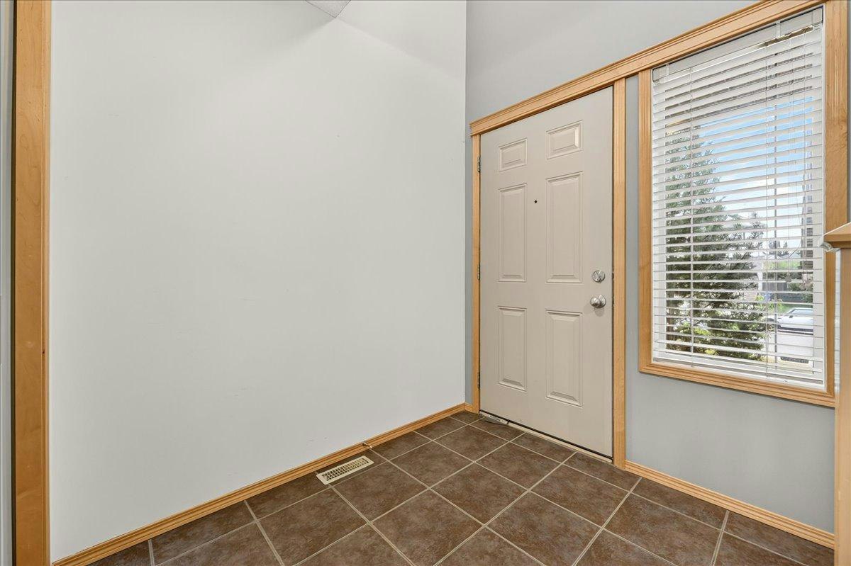 177 Royal Birch Terrace Nw, Calgary, AB, T3G 5P2 - 12