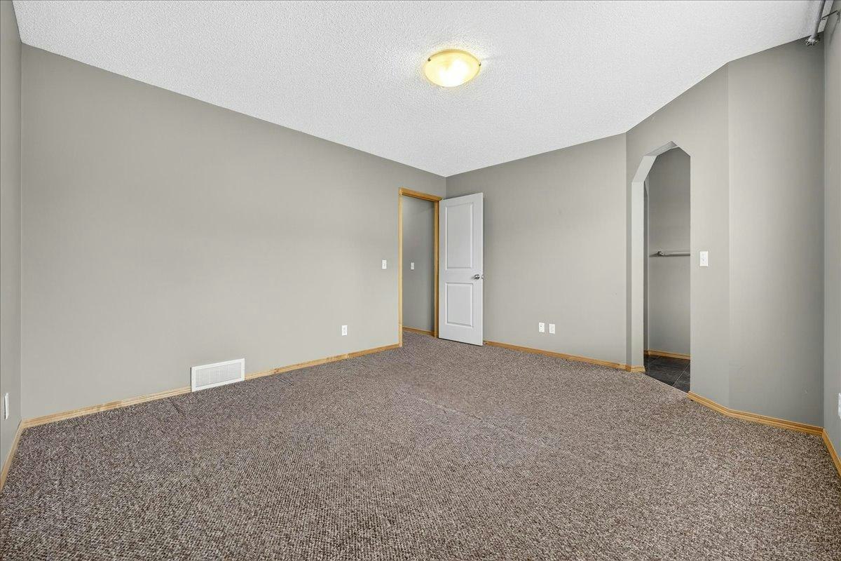 177 Royal Birch Terrace Nw, Calgary, AB, T3G 5P2 - 26