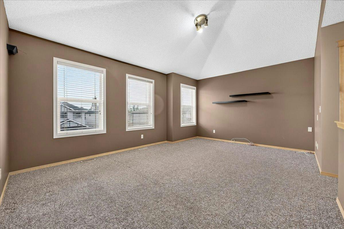 177 Royal Birch Terrace Nw, Calgary, AB, T3G 5P2 - 22