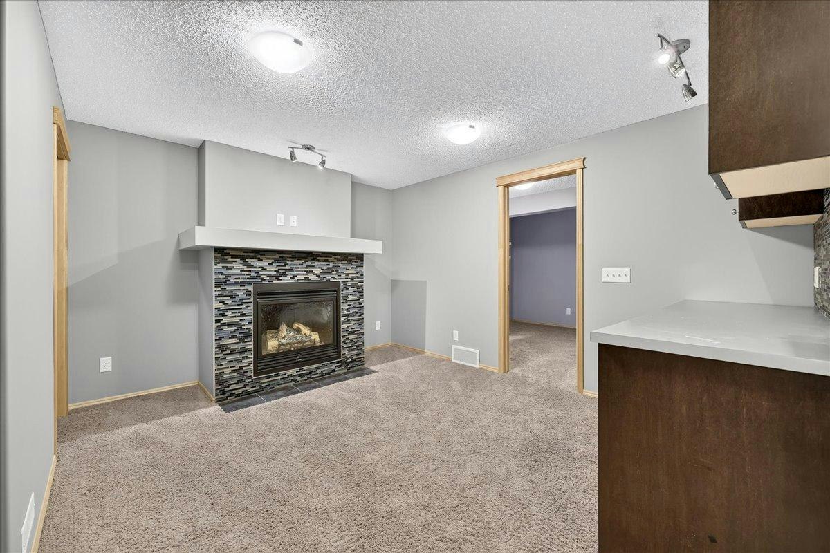 177 Royal Birch Terrace Nw, Calgary, AB, T3G 5P2 - 37
