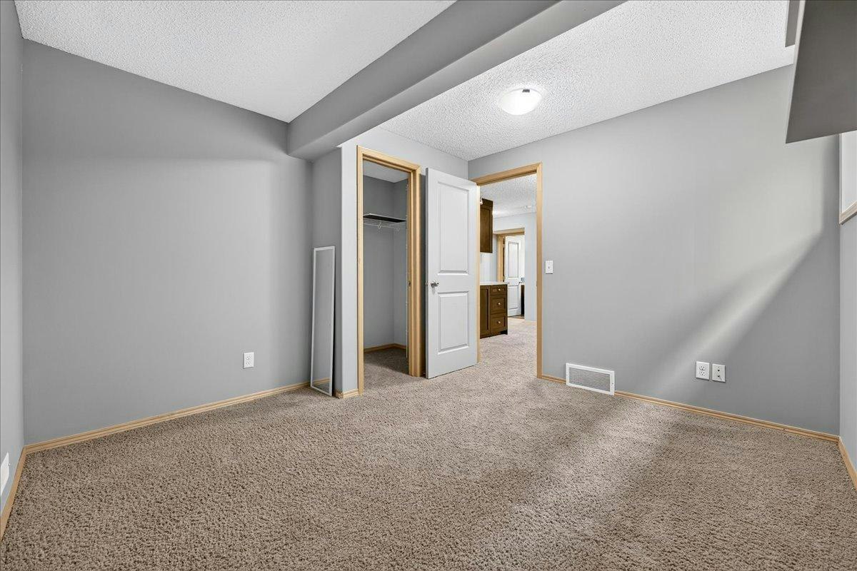 177 Royal Birch Terrace Nw, Calgary, AB, T3G 5P2 - 44