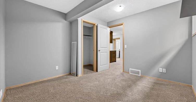 177 Royal Birch Terrace Nw, Calgary, AB, T3G 5P2 - 44