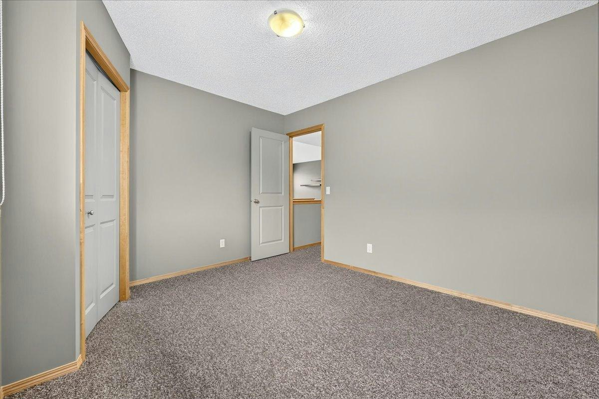 177 Royal Birch Terrace Nw, Calgary, AB, T3G 5P2 - 35