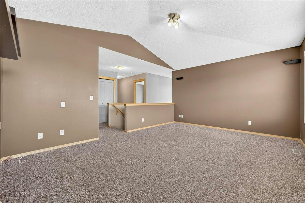 177 Royal Birch Terrace Nw, Calgary, AB, T3G 5P2 - 21