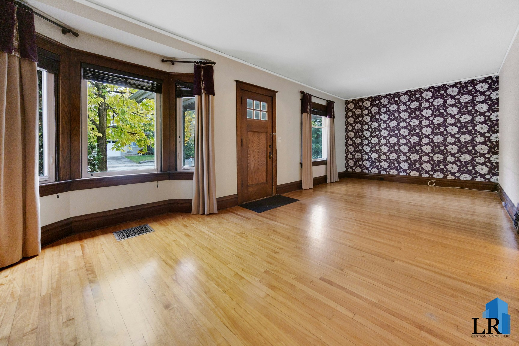 650 Churchill Avenue North, Ottawa, ON, K1Z 5G1 - 8