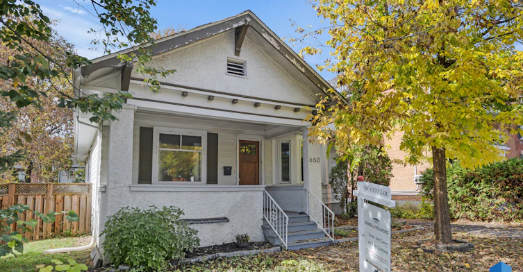 650 Churchill Avenue North, Ottawa, ON, K1Z 5G1