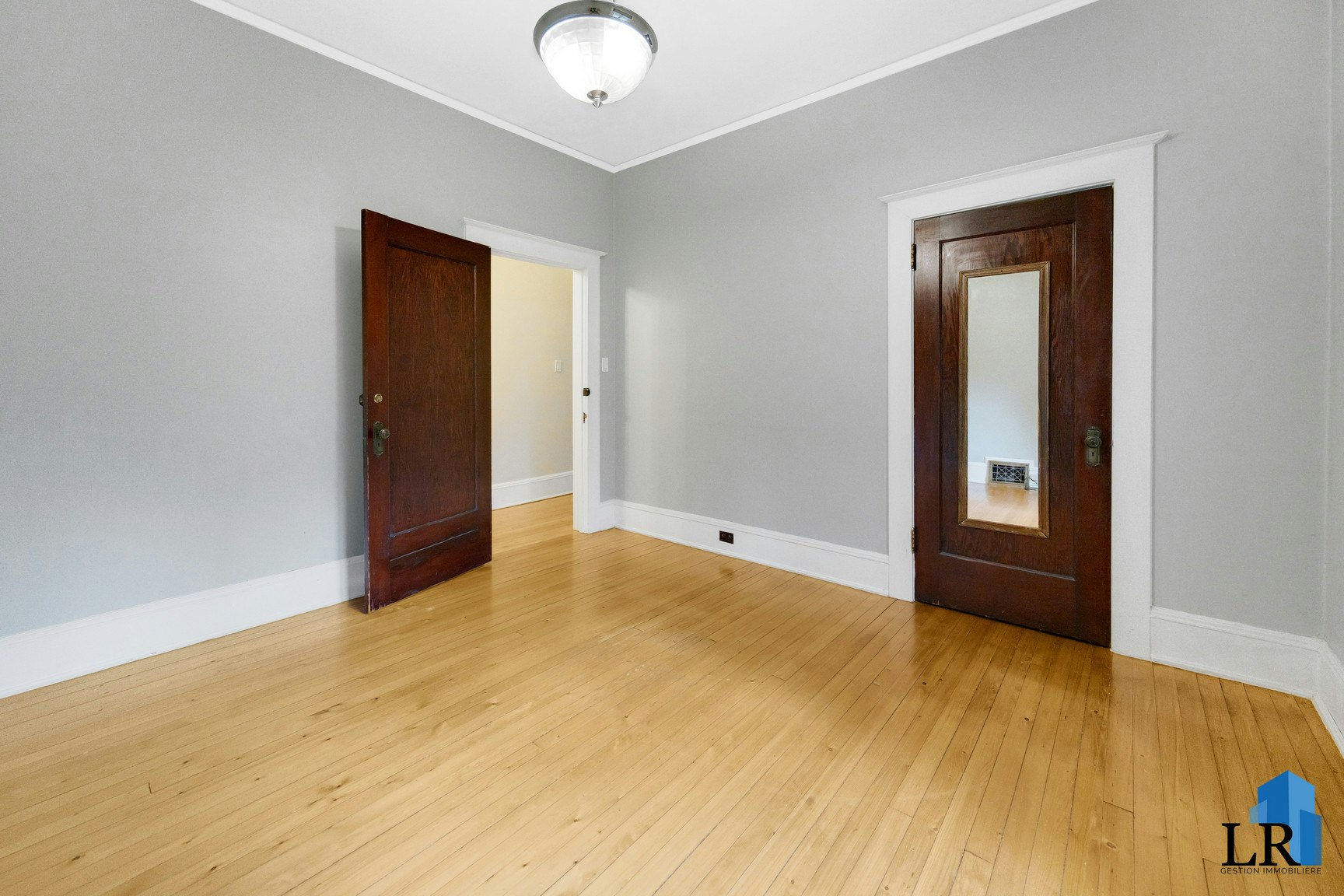 650 Churchill Avenue North, Ottawa, ON, K1Z 5G1 - 11