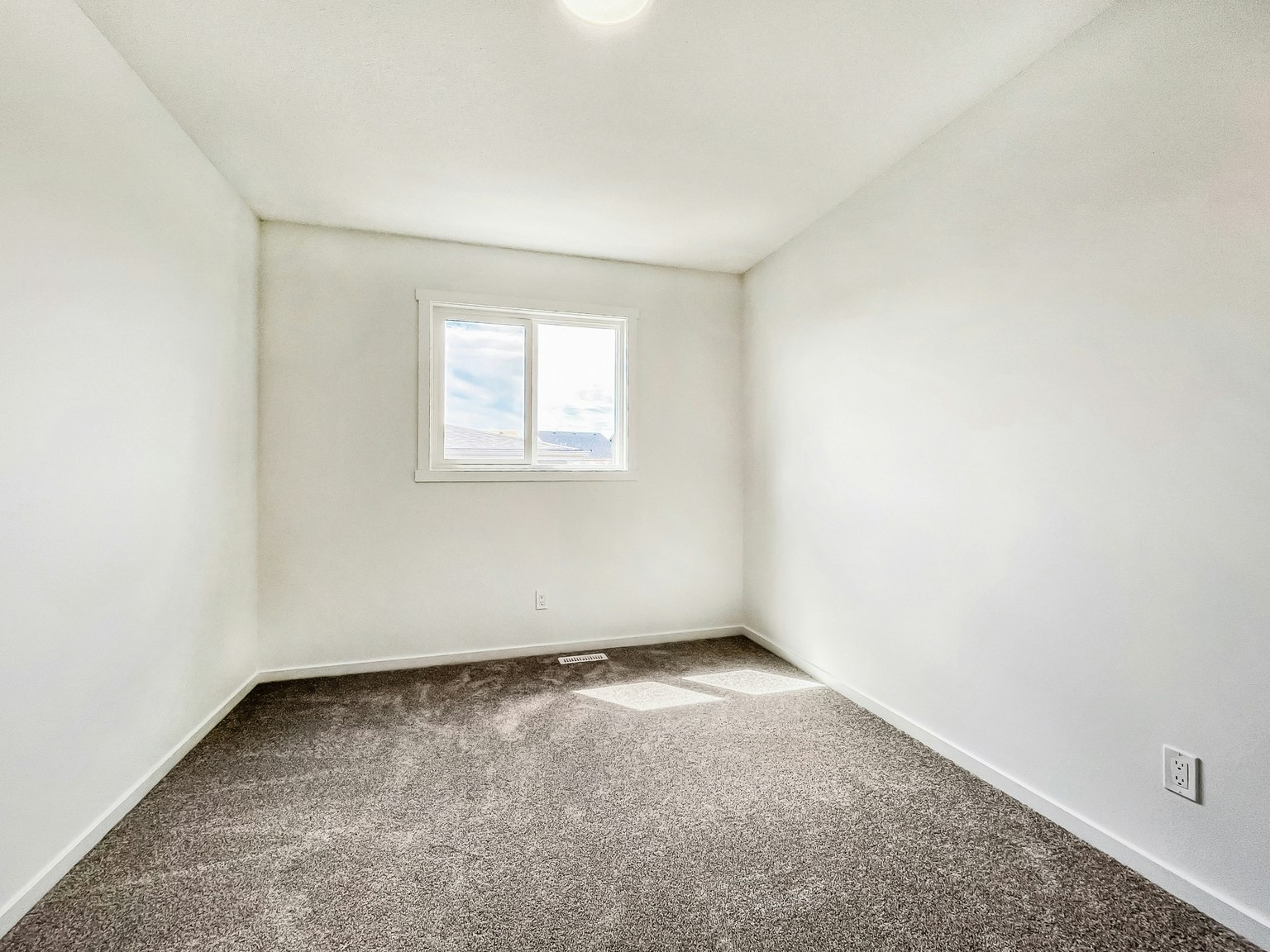 254 Orchards Boulevard Southwest, Edmonton, AB, T6X 2Y6 - 8