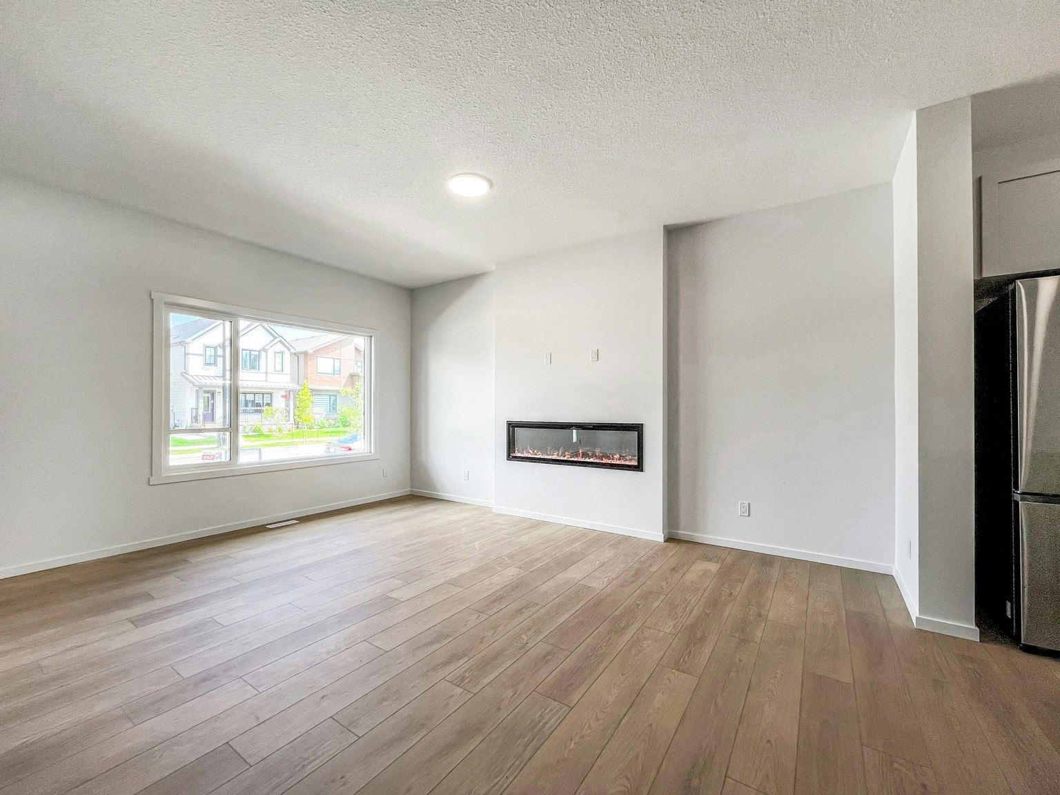 254 Orchards Boulevard Southwest, Edmonton, AB, T6X 2Y6 - 4