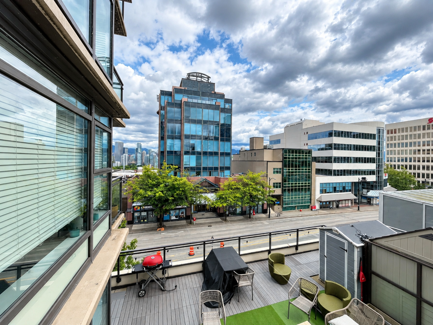 1068 West Broadway, Vancouver, BC, V6H 0A7 - 10
