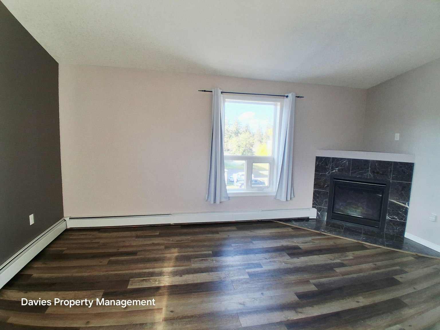 401-10710 116 Street Northwest, Edmonton, AB, T5H 3M2 - 5