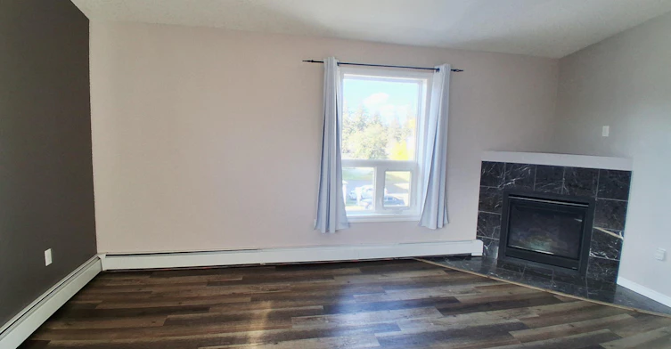 401-10710 116 Street Northwest, Edmonton, AB, T5H 3M2 - 5