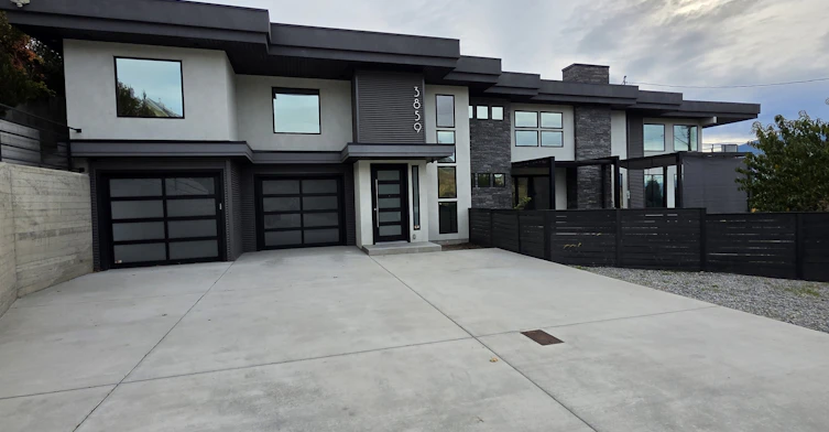 3859 Carrall Road, West Kelowna, BC, V4T 2C7