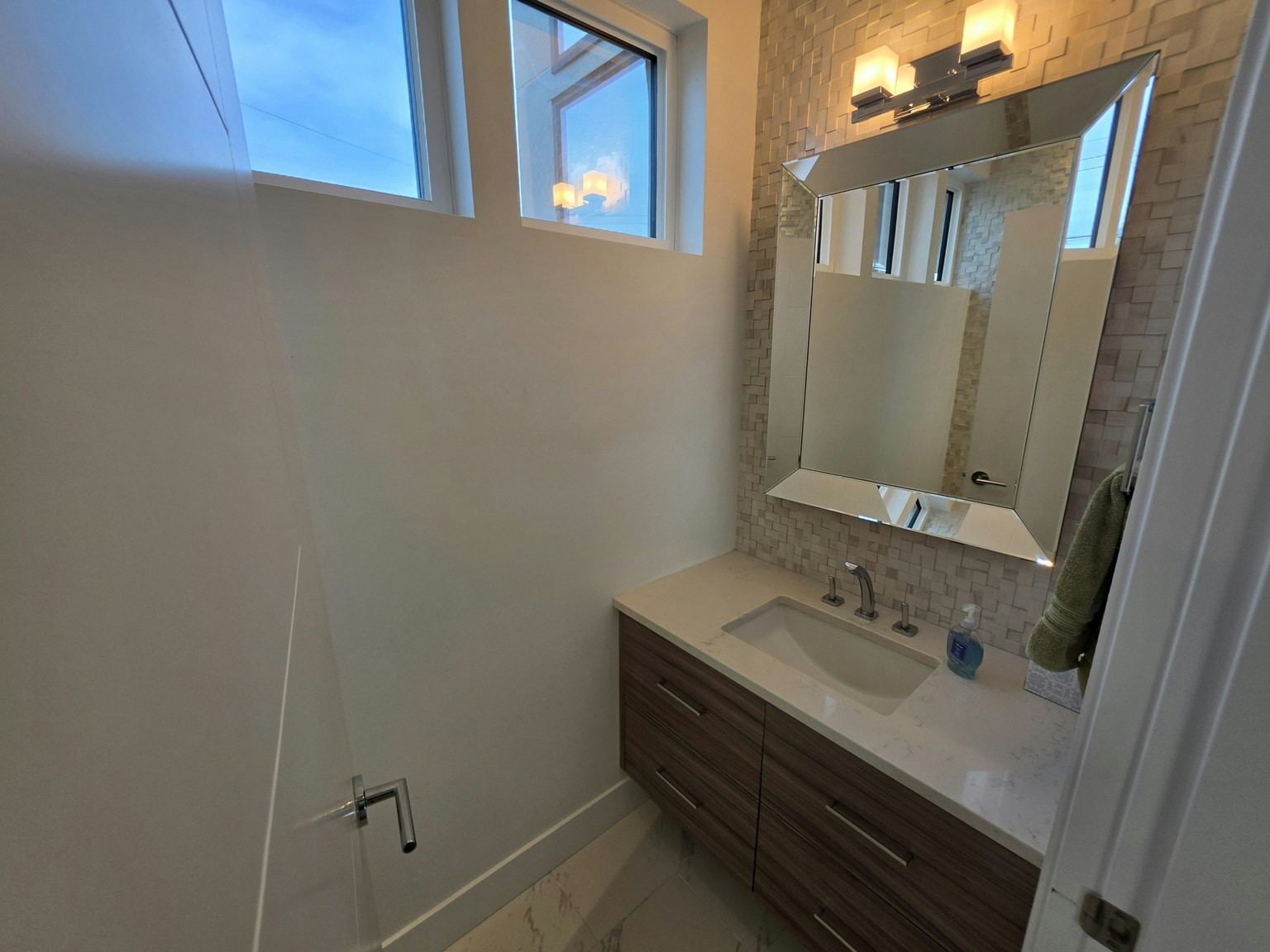 3859 Carrall Road, West Kelowna, BC, V4T 2C7 - 24