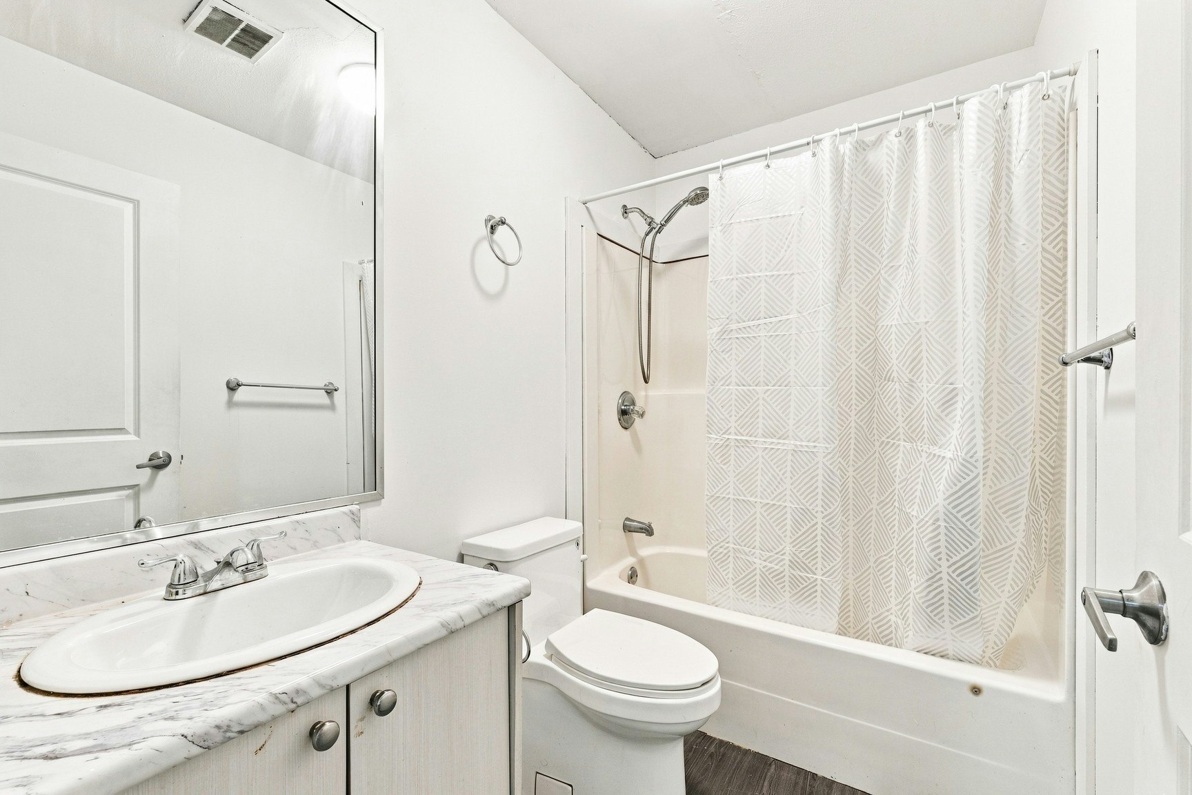 3-13927 104 Avenue, Surrey, BC, V3T 1X1 - 14
