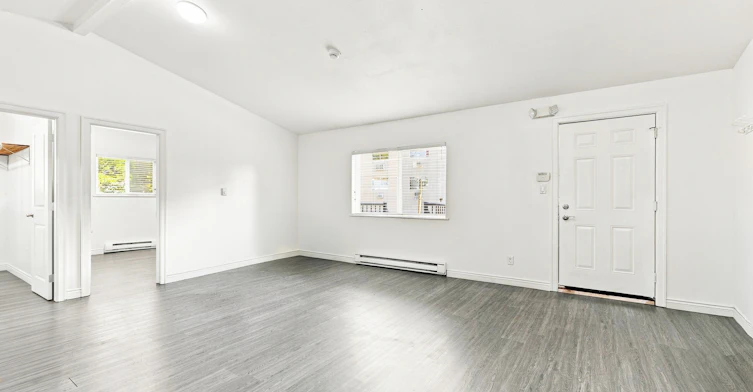 4-13927 104 Avenue, Surrey, BC, V3T 1X1 - 5