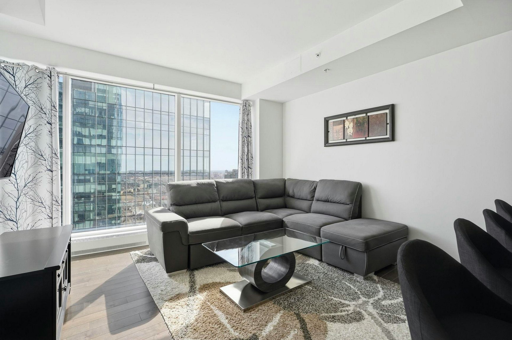 10360 102 Street Northwest, Edmonton, AB, T5J 0K6 - 7