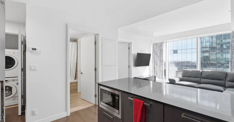 10360 102 Street Northwest, Edmonton, AB, T5J 0K6 - 15
