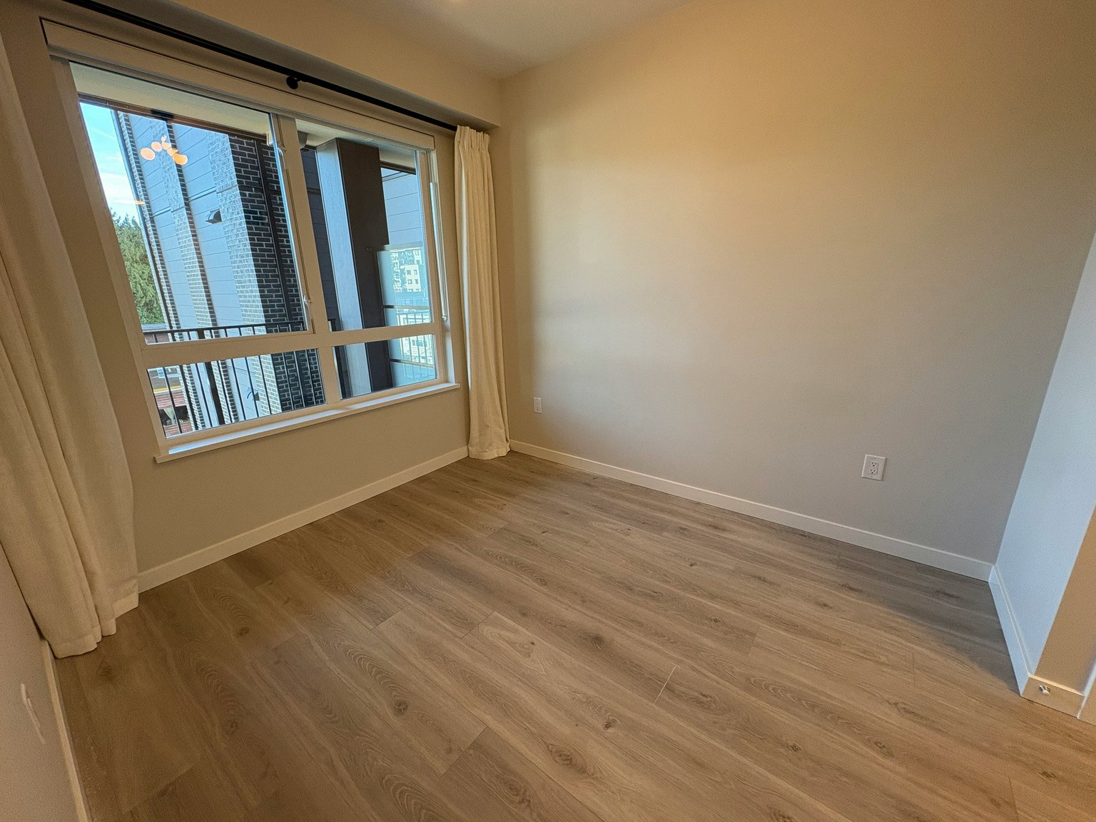 515-110 East 17th Street, North Vancouver, BC, V7L 0K4 - 8