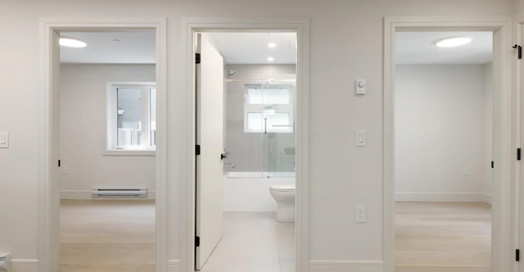 Bottom Floor-2068 East 1st Avenue, Vancouver, BC, V5N 1B5 - 7