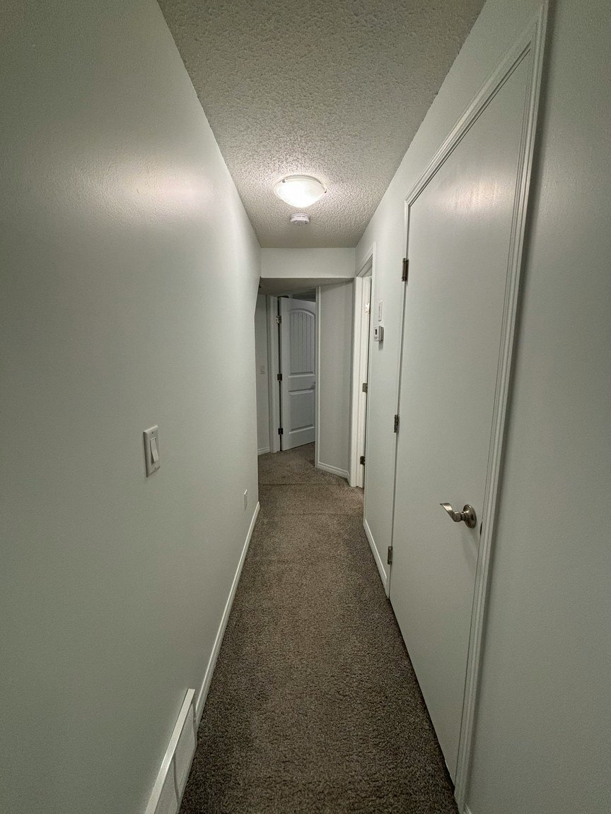 BSMT-11204 51 Street Northwest, Edmonton, AB, T5W 3E8 - 13