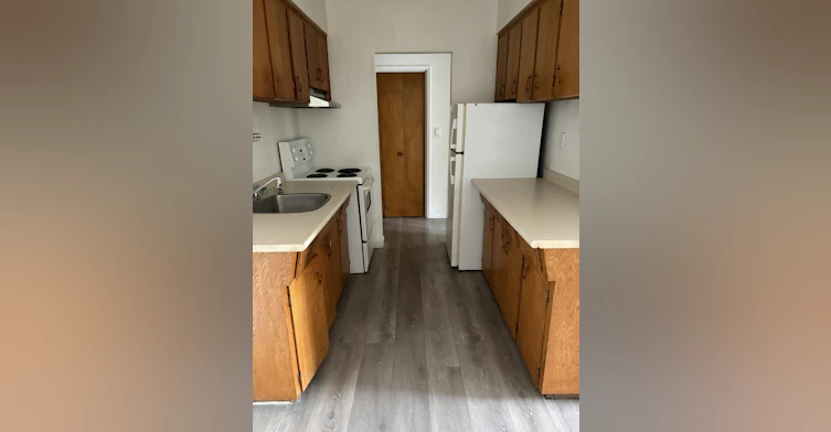 11901 222 Street, Maple Ridge, BC, V2X 5V4 - 2