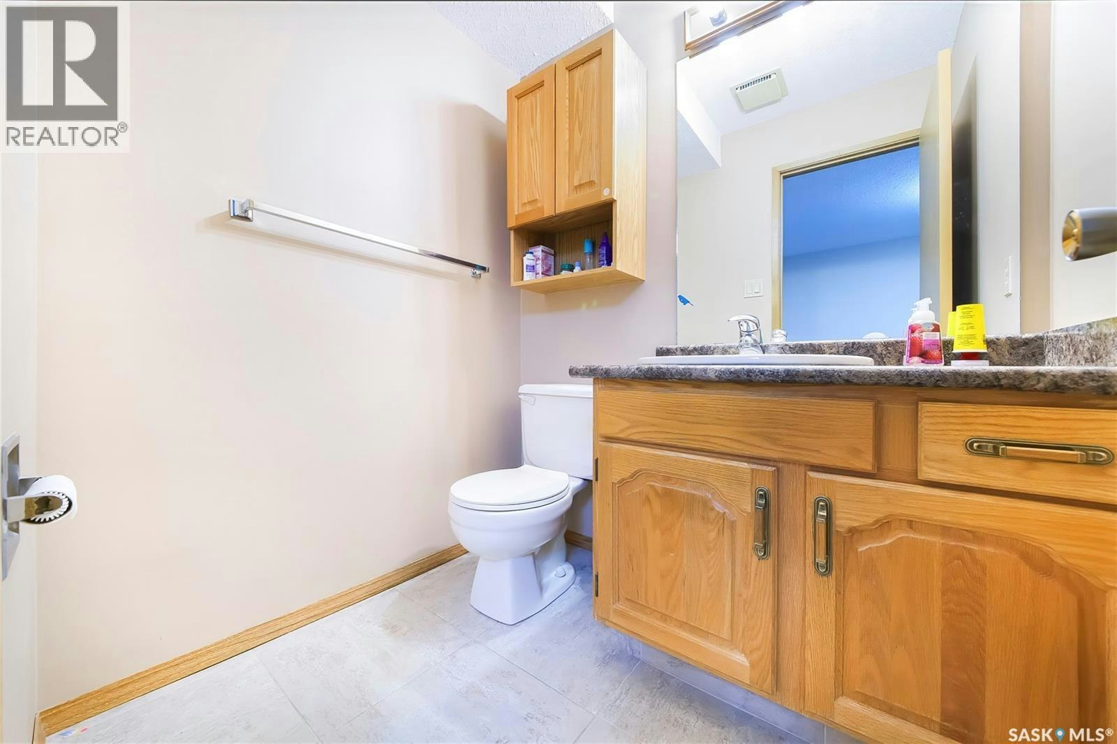 3140 Louise Street, Saskatoon, SK, S7J 3L8 - 12