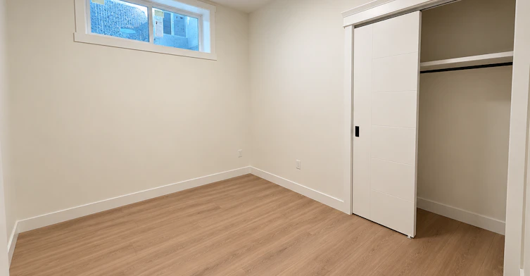 2226 46 Street Southeast, Calgary, AB, T2B 1K8 - 7