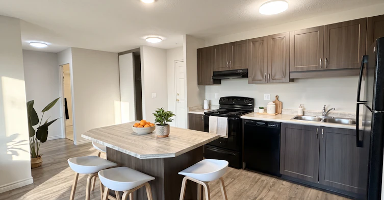 B1101-200 Old Carriage Drive, Kitchener, ON, N2P 0C7 - 3