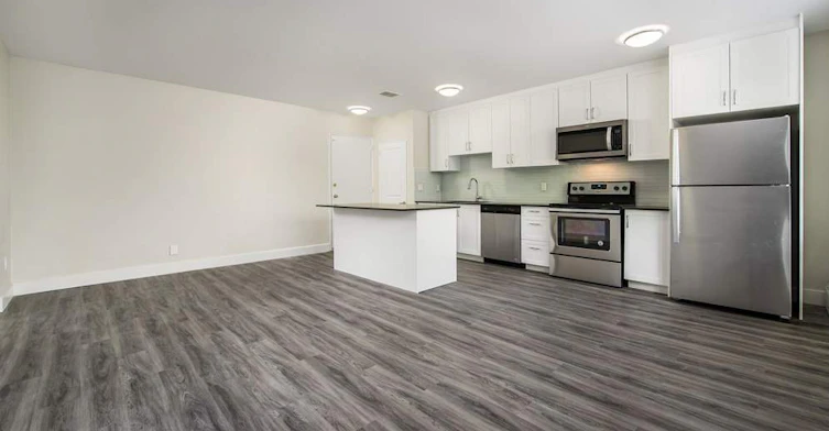 0207-1301 Dundas Street W, Mississauga, ON, L5C 1C9 - 6