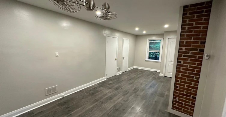UL-182 Duckworth Street, Barrie, ON, L4M 3W5 - 5