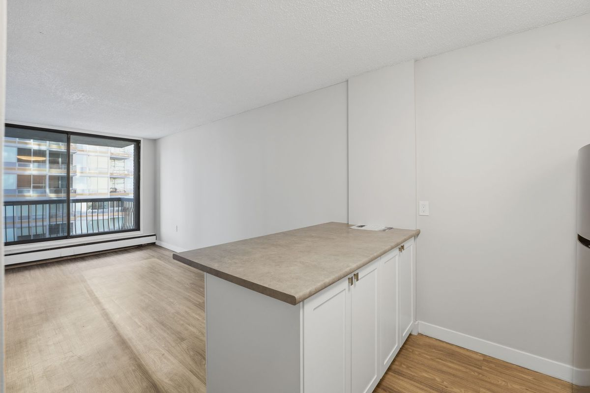 M00A-621 13th Avenue SW, Calgary, AB, T2R 0K6 - 27