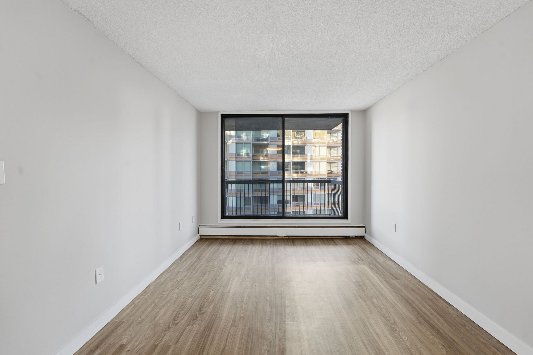 M00A-621 13th Avenue SW, Calgary, AB, T2R 0K6 - 23