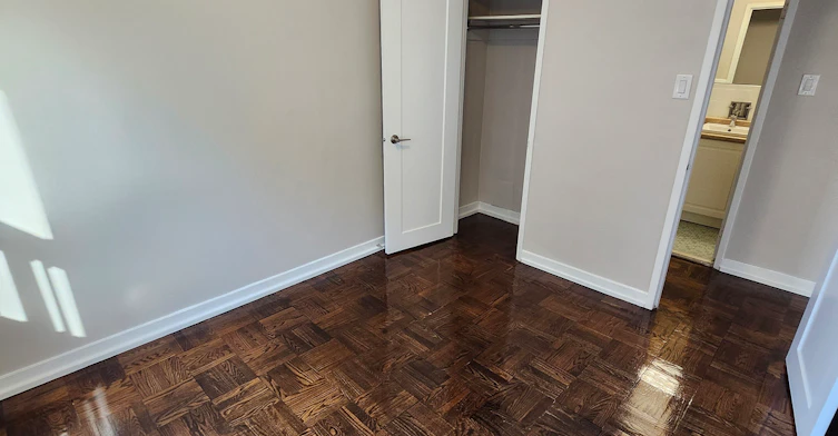142 Vaughan Road, Toronto, ON, M6C 2M2 - 7
