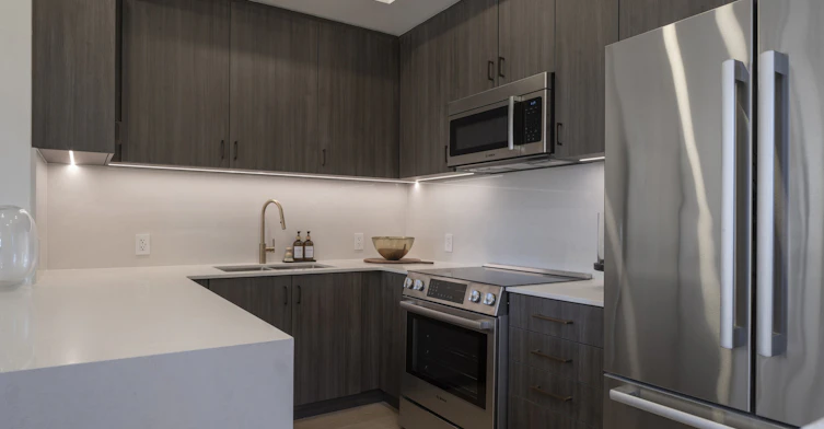 49-2650 St Clair Avenue West, Toronto, ON, M6N 0C2 - 16
