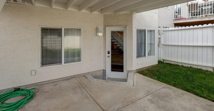 B-2208 33 Street Southwest, Calgary, AB, T3E 2T1 - 23